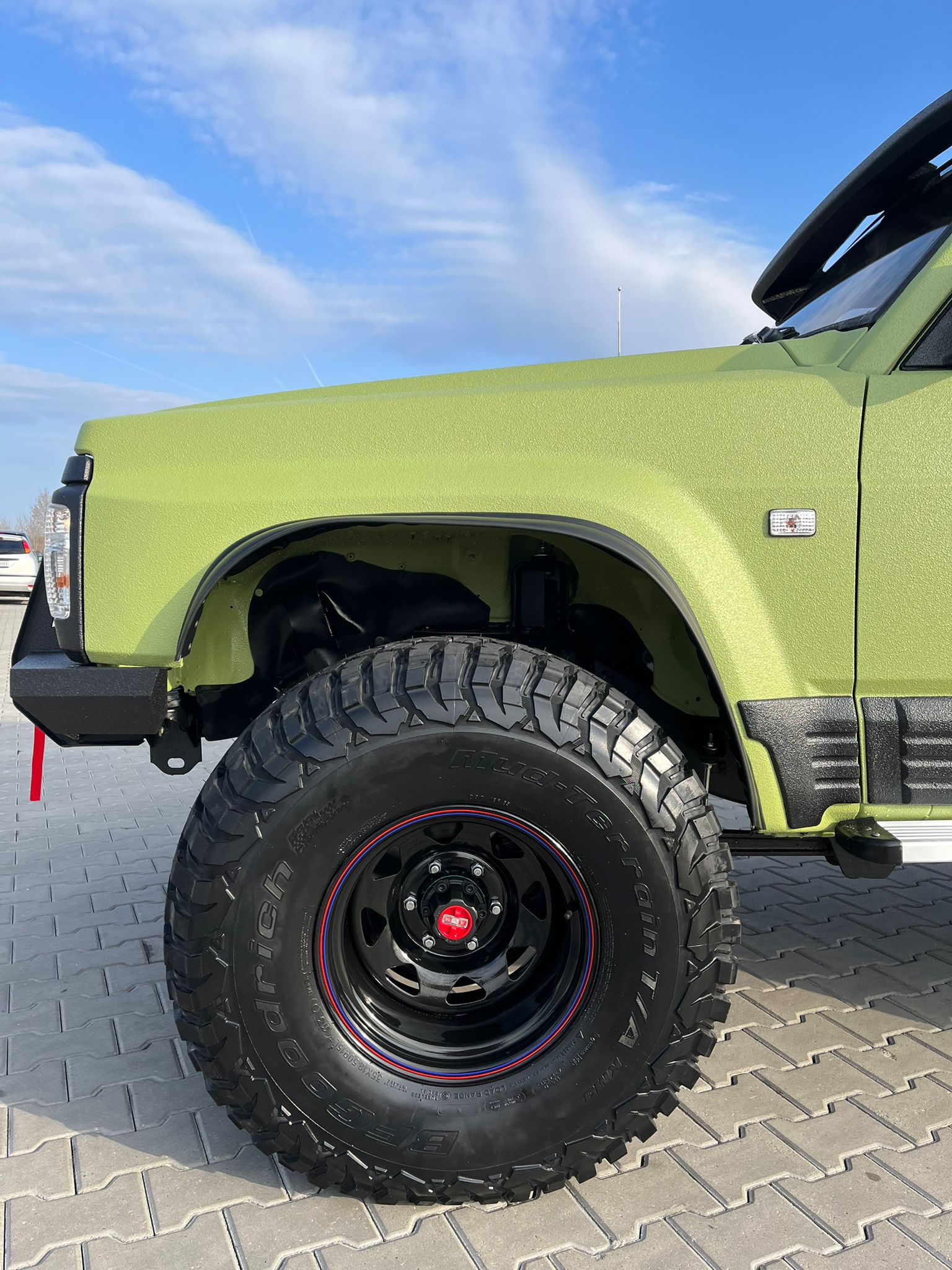 vopsea_raptor_verde_armatamediu_14_raptorshop.ro