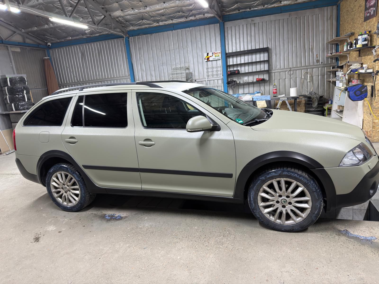 WhatsApp Image 2025-12-12 at 09.31.21 (1) WhatsApp Image 2025 12 12 at 09.31.21 1